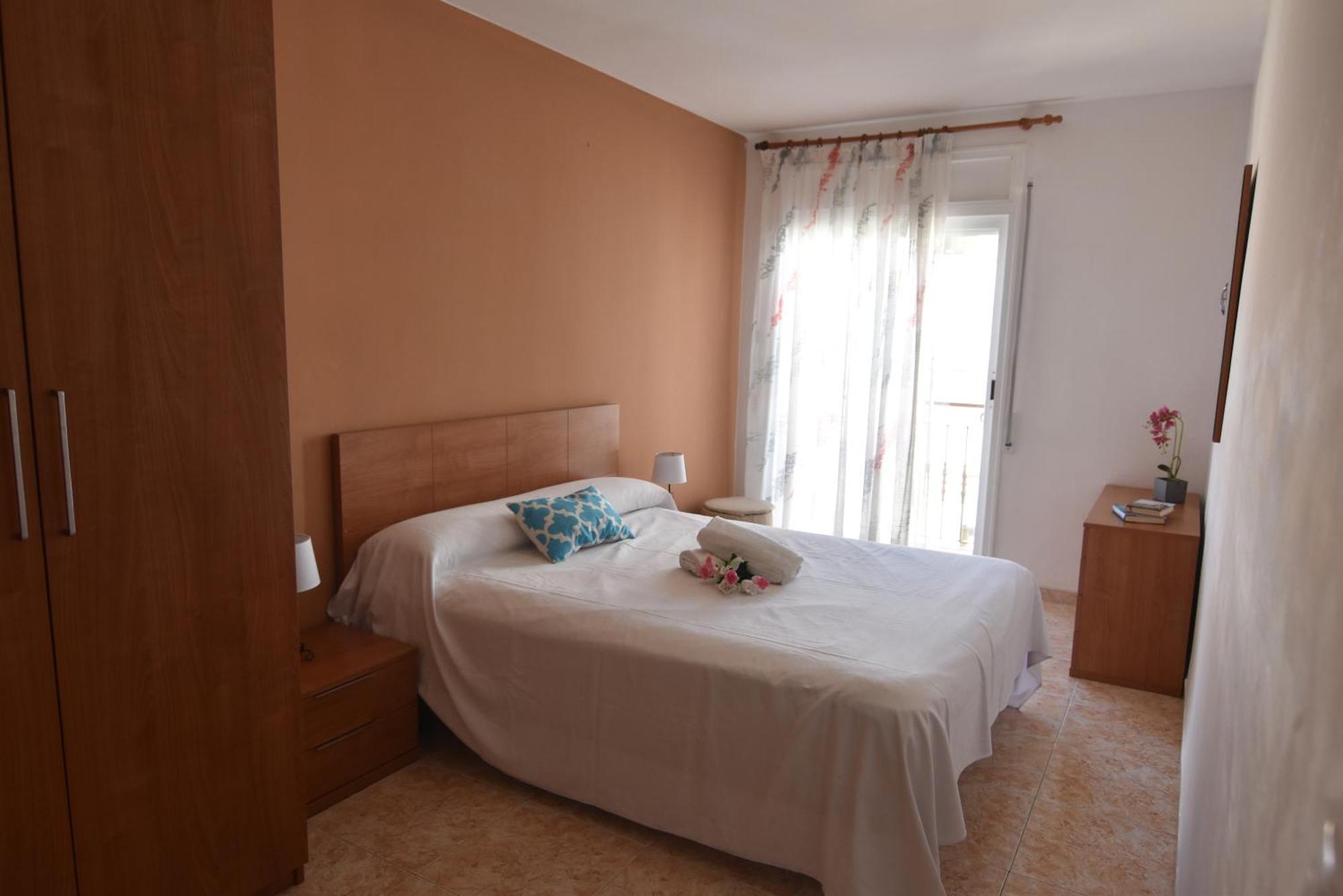 Rnet - Lluis Companys Roses Apartment Exterior photo